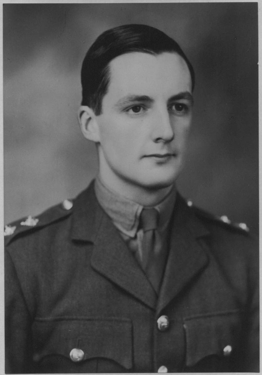 circa 1940 photo of a young 1st Lieutenant Alfred Nigel Parker