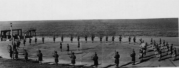 5th Camerons pipes and drums Beat Rtreat, Cuxaven 1945