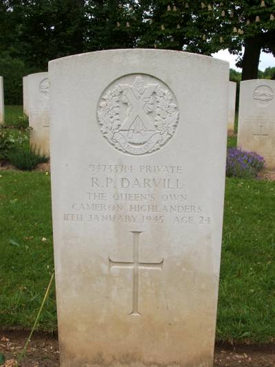 Headstone of Private R.P. Darvill