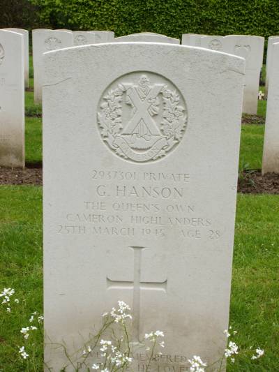 Headstone of Private G. Hanson