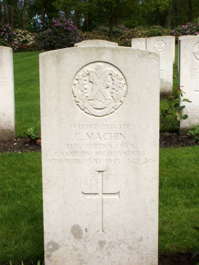 Headstone of Private C. Machin