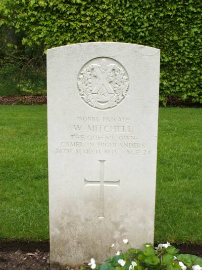 Headstone of Private W. Mitchell